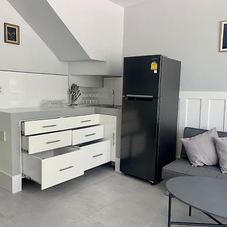 Island House Rentals 25 サメット島 エクステリア 写真