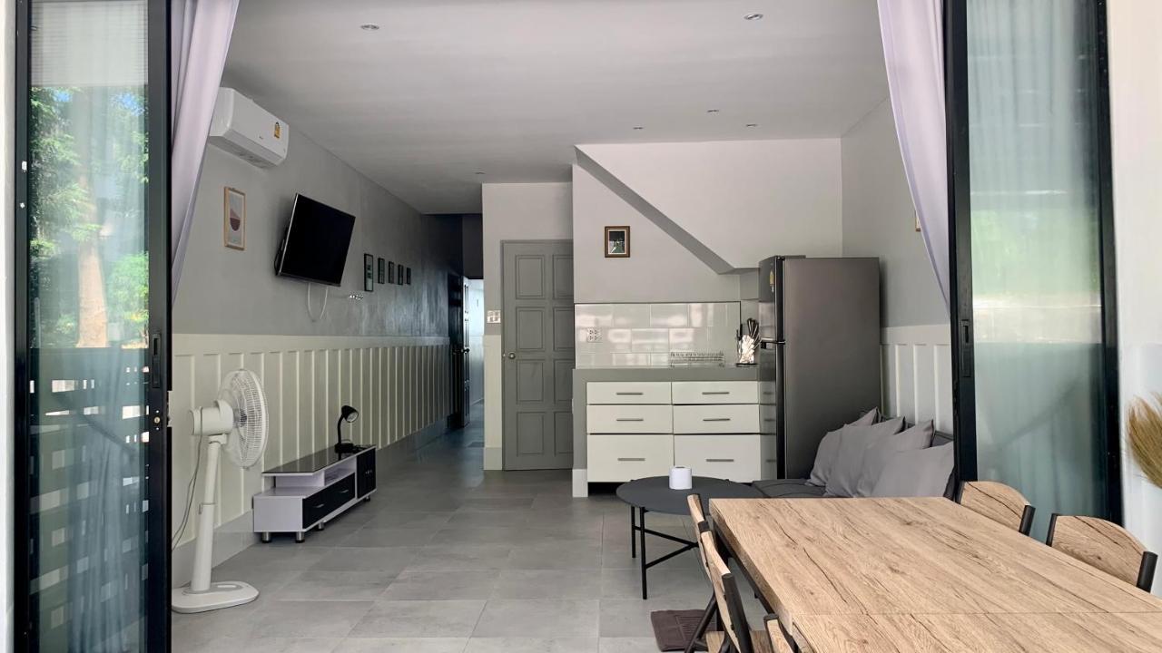 Island House Rentals 25 サメット島 エクステリア 写真