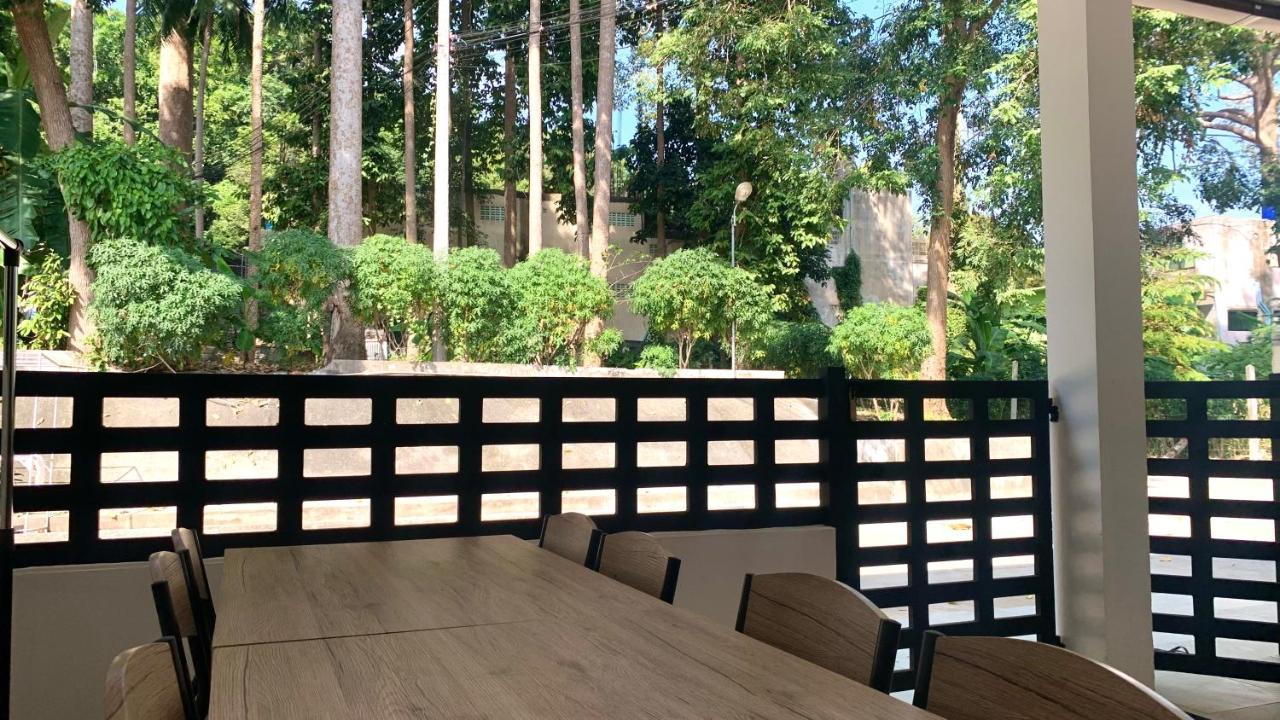 Island House Rentals 25 サメット島 エクステリア 写真